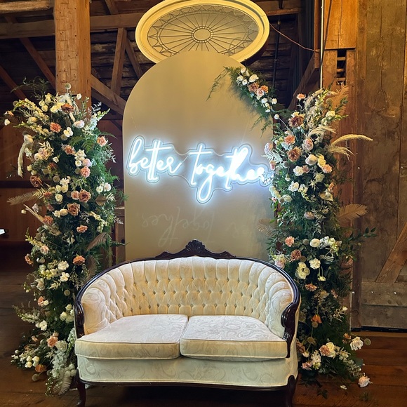 SELLING WEDDING DEPOSIT - Picture 6 of 7